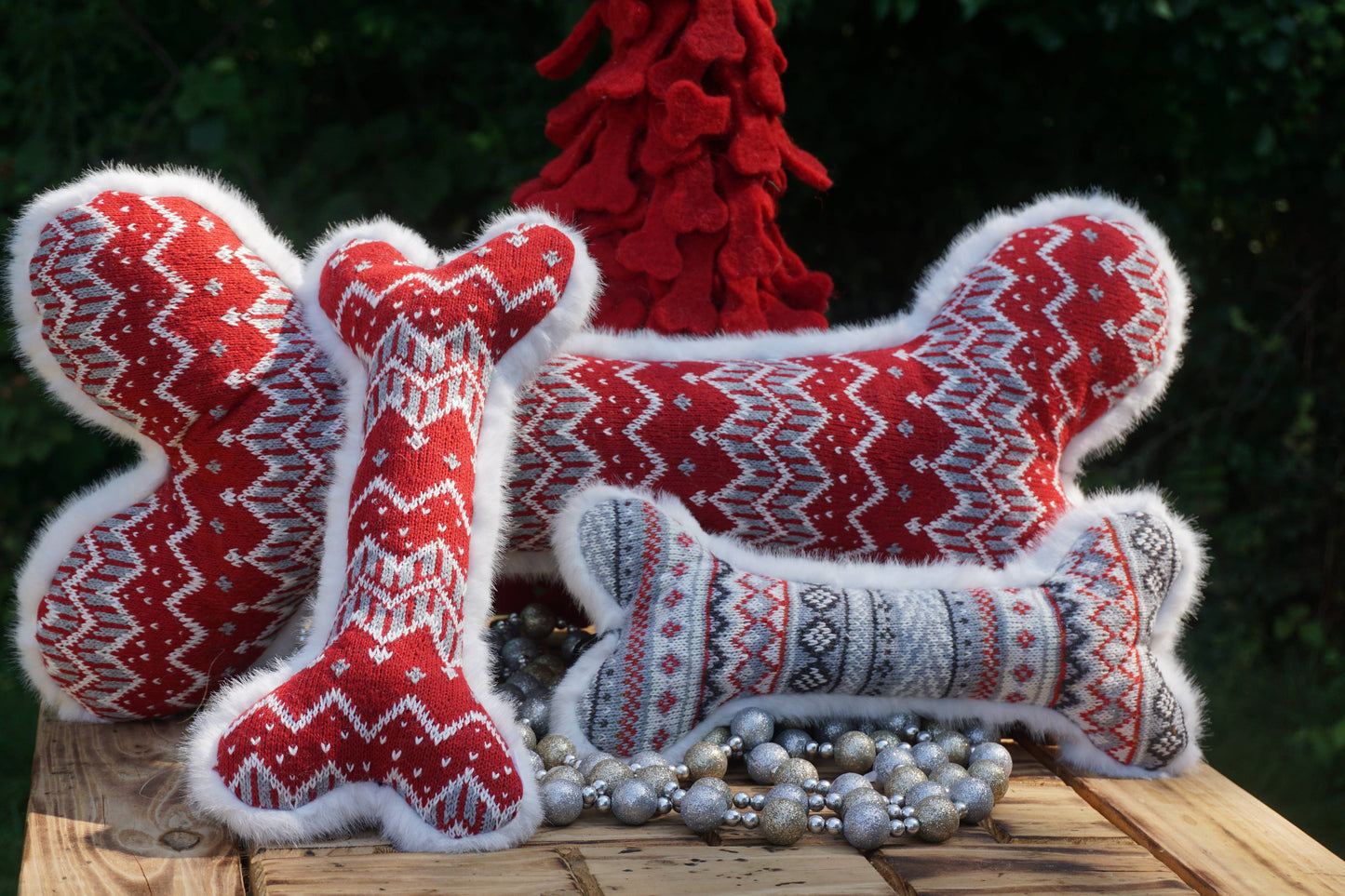 Nordic Frost Plush Bone Dog Toy: Red / 2'