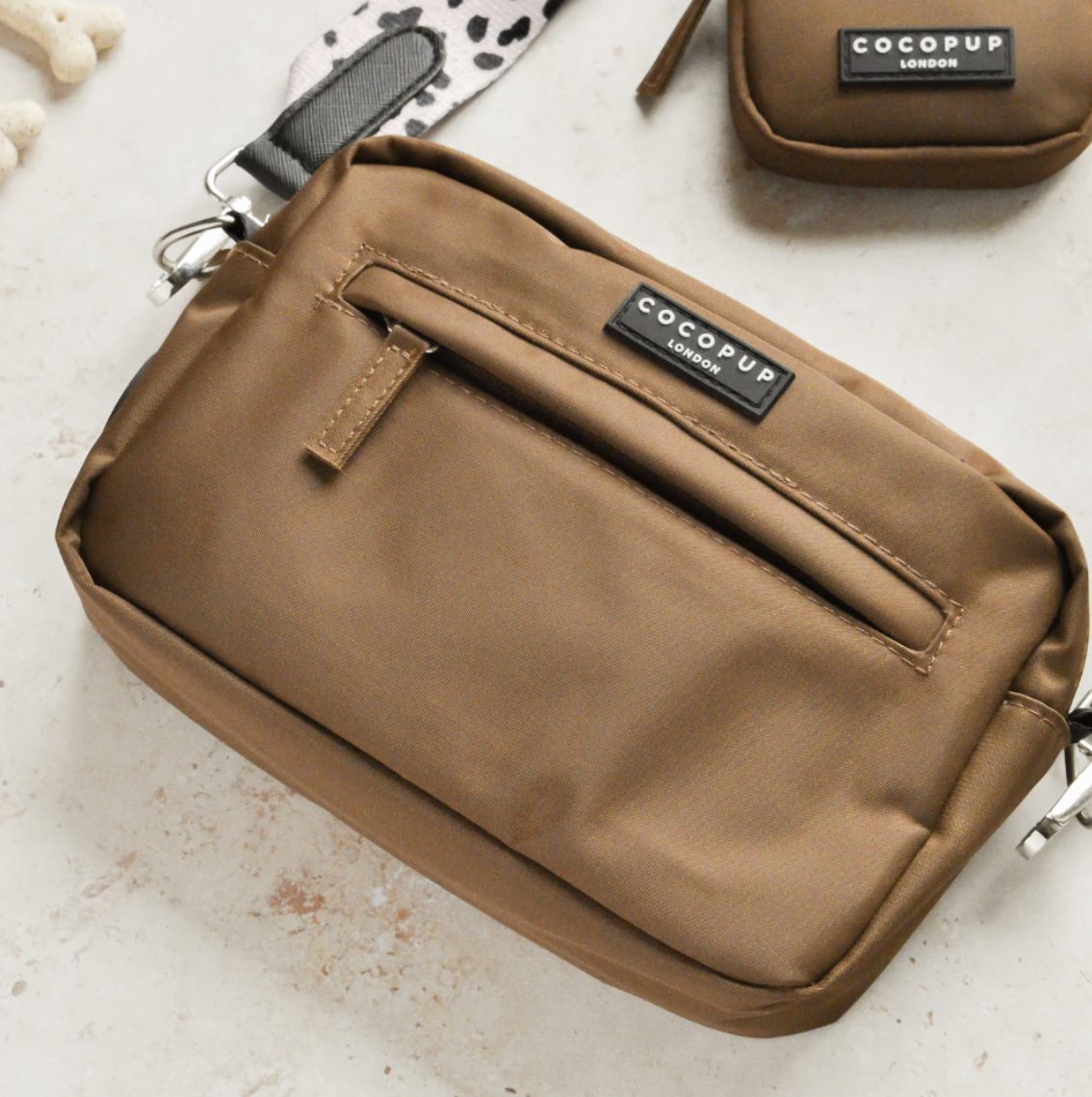 Dog Walking Bag - Chocolate