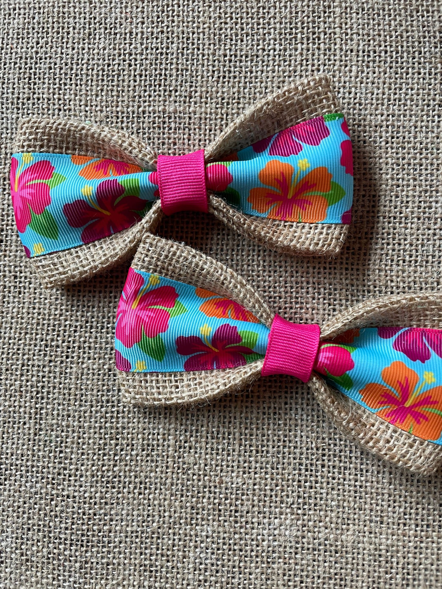 Hibiscus Flowers Bow Tie